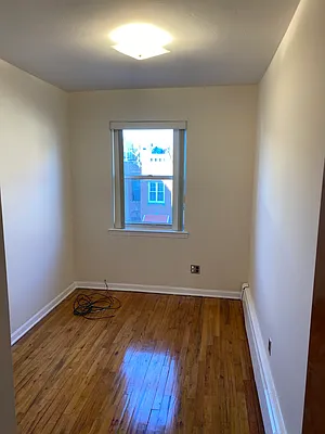 Rented by Bouklis Group | media 8