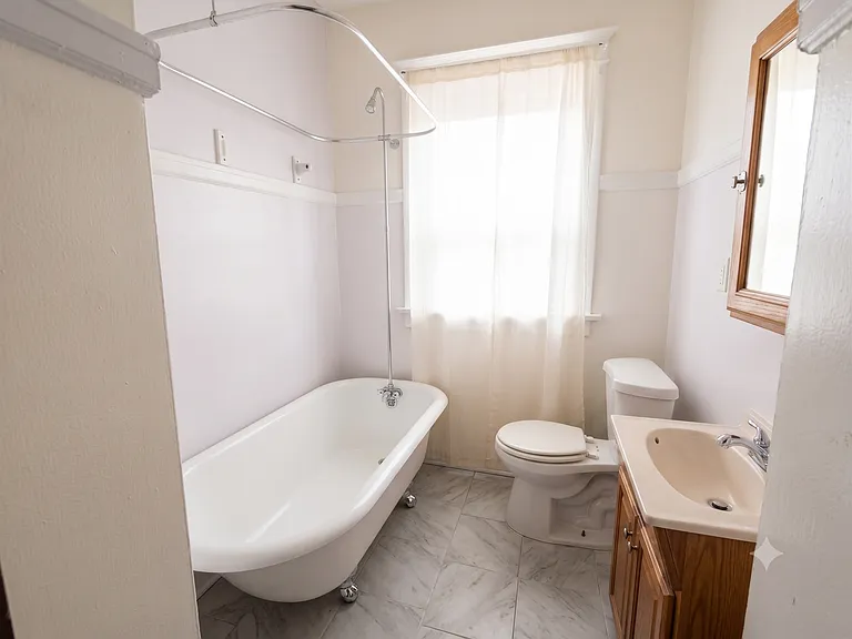 4948 Cote Brilliante Ave #2F — Photo 7