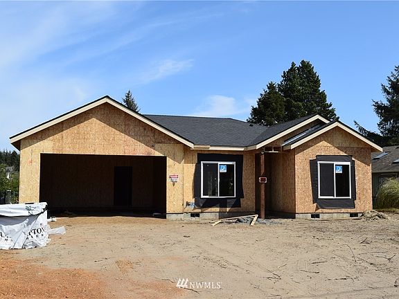 2nd image of 208 Pt Brown Avenue SE
