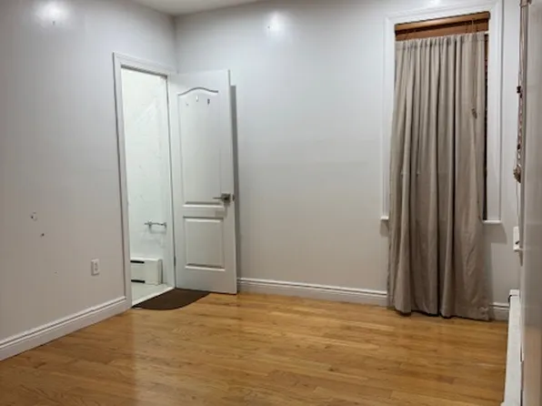 (undisclosed Address), Brooklyn, NY 11204