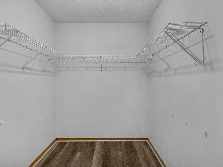 1819 Heartland Dr — Photo 13