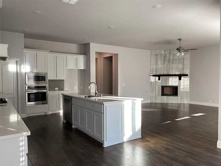 616 New Marion Rd — Photo 4