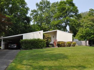 6 Cherry Grove Ct, Gaithersburg, MD 20878