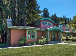 215 Woodland Rd, Kentfield, CA 94904