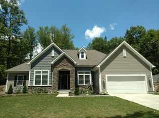 1408B Dale Rd, Amelia, OH 45102