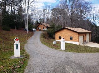 89 Hunter Valley Rd, Murphy, NC 28906