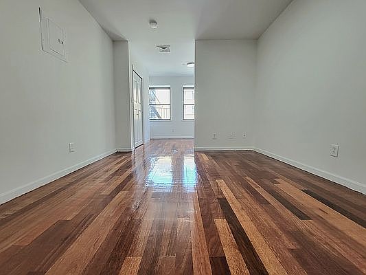 1st image of 44 W 14th St APT 4B