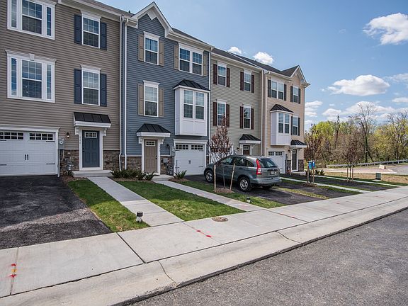 Beethoven 1-Car Garage