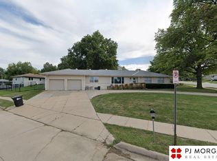 2907 S 114th St, Omaha, NE 68144