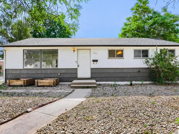 1522 Iroquois Rd, Pueblo, CO 81001