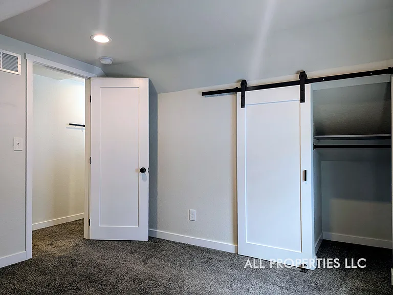 59 Knox Ct — Photo 31