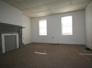 3815 Bates St APT 2, Pittsburgh, PA 15213