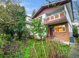 3557 Marshall St, Vancouver, BC V5N 4S2