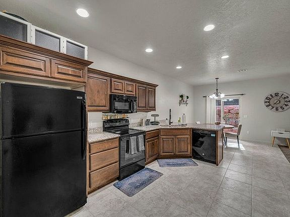 5th image of 370 W Buena Vista Blvd Unit 83