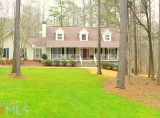 175 Oak Ridge Dr, Sharpsburg, GA 30277