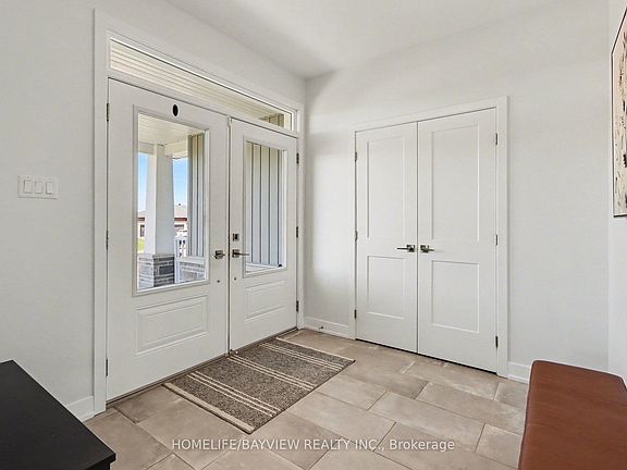 3rd image of 315 Autumn Meadow Way