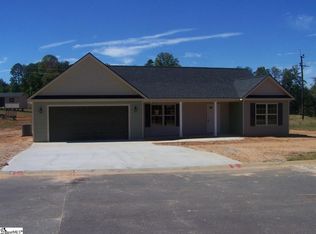 503 Mandys Meadow Dr, Inman, SC 29349