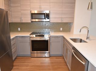 29 Austin St #204, Newtonville, MA 02460
