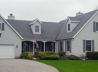 60 Rosewood Dr, Valparaiso, IN 46385