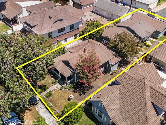 3rd image of 520 N 1st Ave