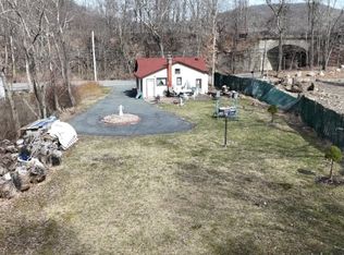 195 Center St, Landing, NJ 07850