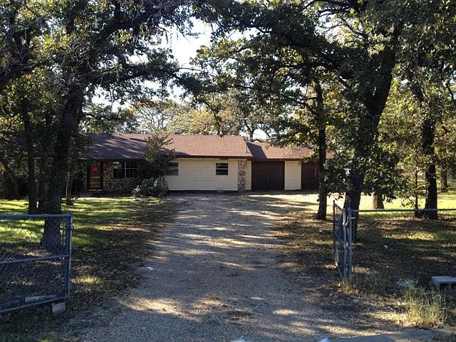 1st image of 2212 Dudley Ln