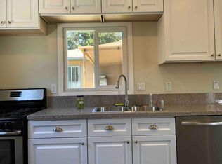 512 Sierra Vista St, Corona, CA 92882