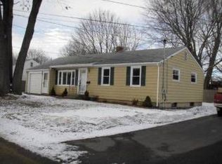43 Maude Ave, Coventry, RI 02816