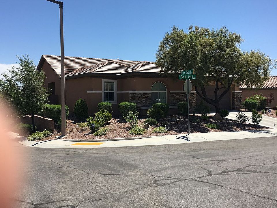 1st image of 904 Estrella Vista St