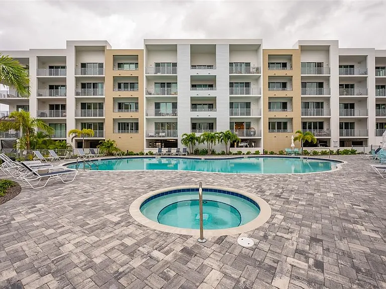 1703 N Tamiami Trl #205 — Photo 39