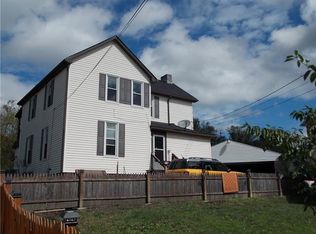 115 Maple Ave, Burgettstown, PA 15021