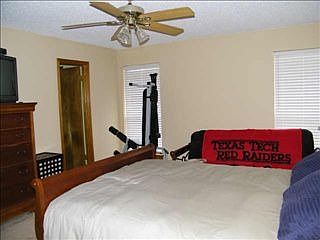 4th image of 1001 Western Trl