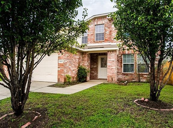 3rd image of 1462 Mission Hills Ln