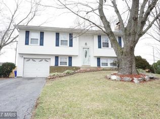 213 Wells Ct, Waldorf, MD 20602