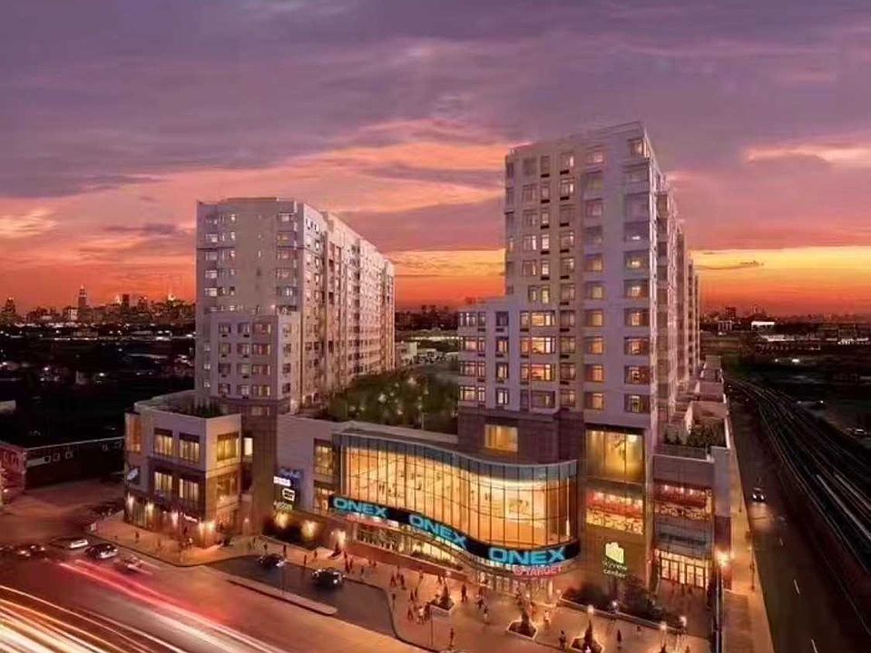 1st image of 40-26 College Point Blvd #T1-18a