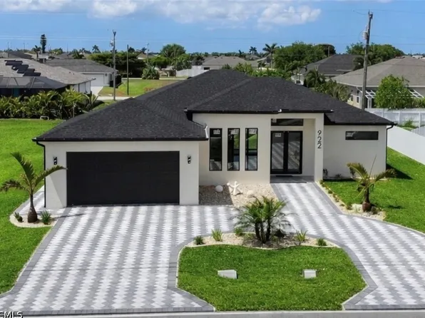 922 Santa Barbara Blvd N, Cape Coral, FL 33993