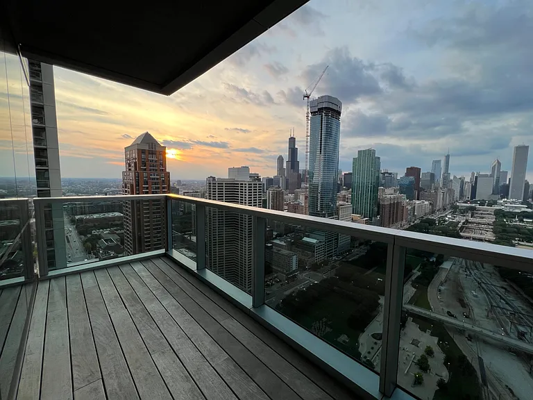1200 S Prairie Ave #4001 — Photo 1