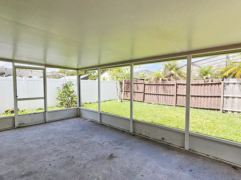 12112 Rotuma St — Photo 27