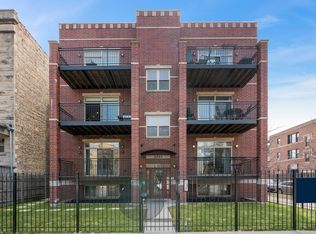 3241 W Palmer St APT 2E, Chicago, IL 60647