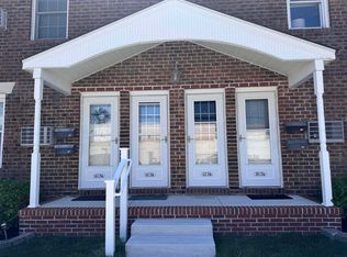 12 35th St #6, Ocean City, NJ 08226