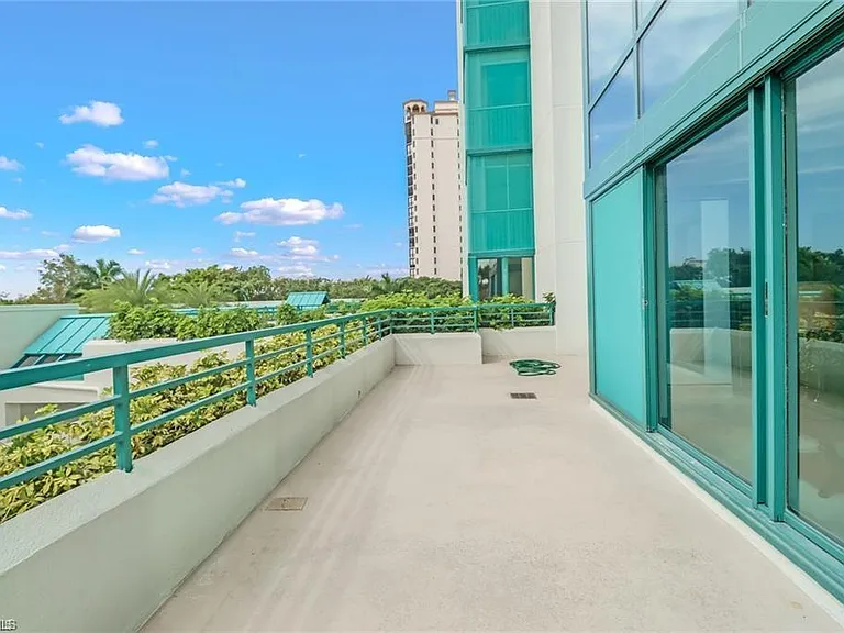 7515 Pelican Bay Blvd #2A — Photo 6