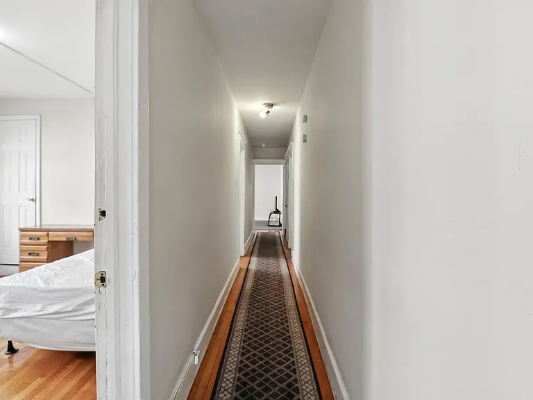 209 Main St #4 — Photo 11