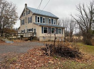 140 Skyline Dr, Mohrsville, PA 19541
