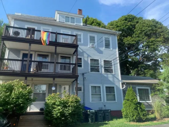 42A Carrington Ave, Providence, RI 02906