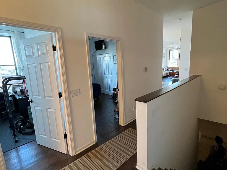 948 N Orleans St #303 — Photo 4