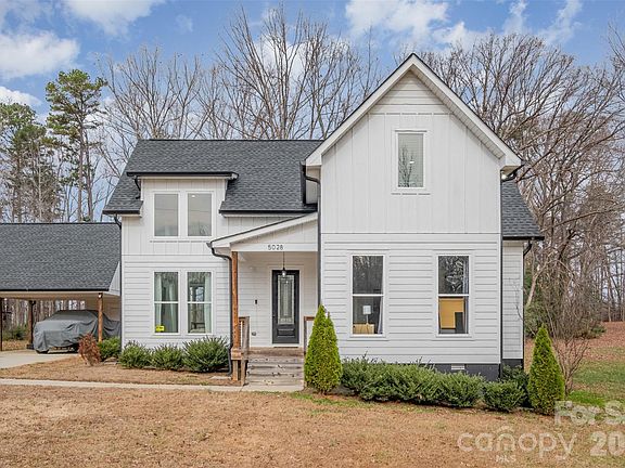 2nd image of 5028 Lewis Rd