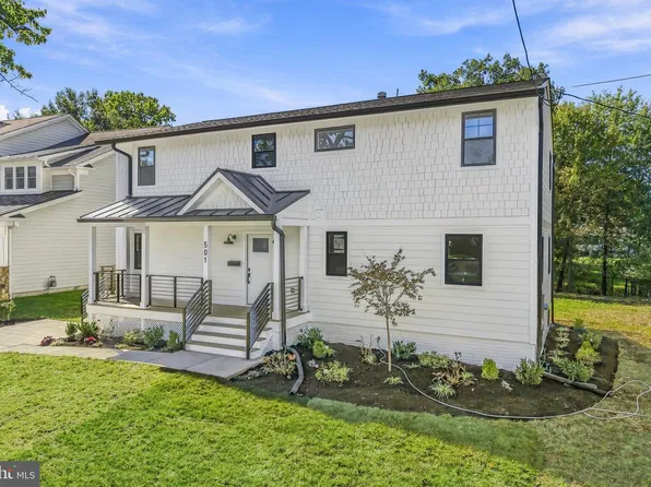 501 Delano Dr SE, Vienna, VA 22180