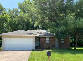 3350 W Riverside St, Springfield, MO 65807