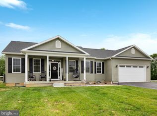 750 Swan Pond Rd, Martinsburg, WV 25404