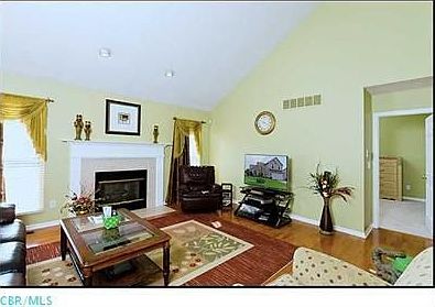4th image of 8760 Paulden Ct